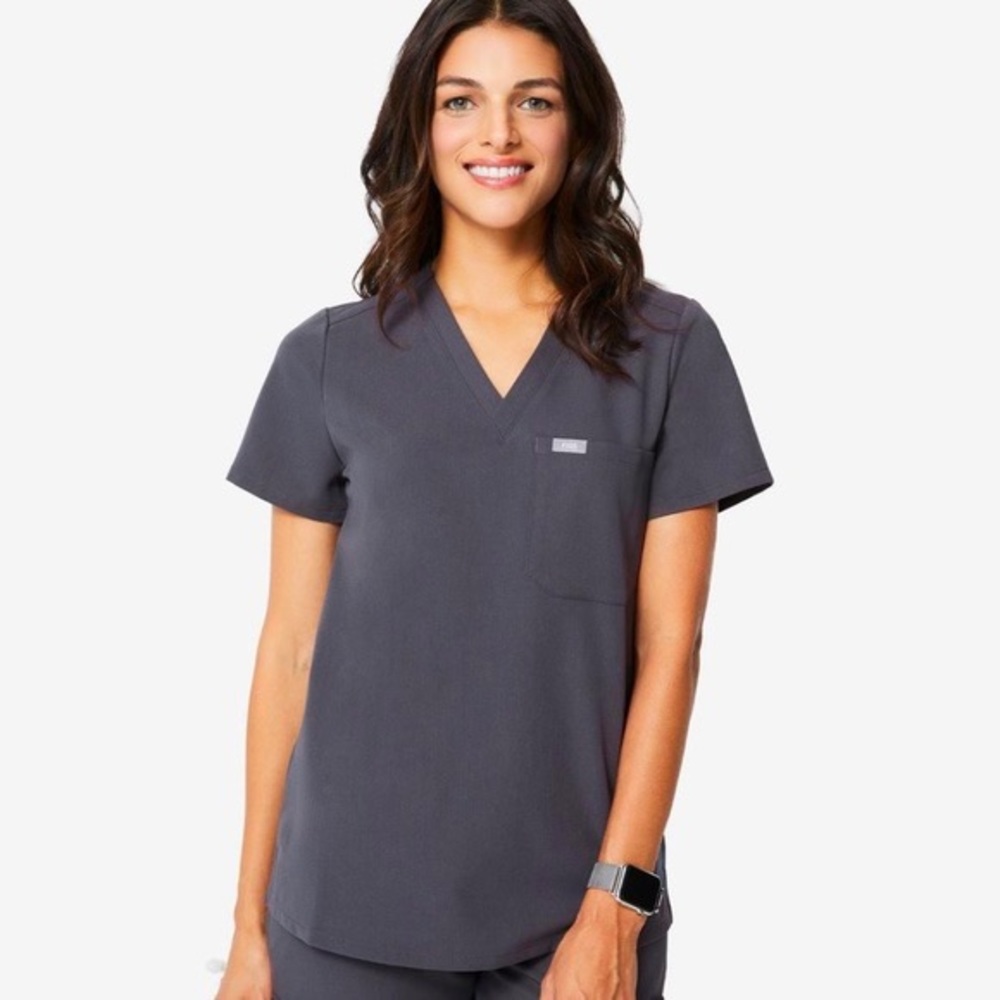 FIGS Charcoal Scrubs • LIKE NEW • Catarina Top